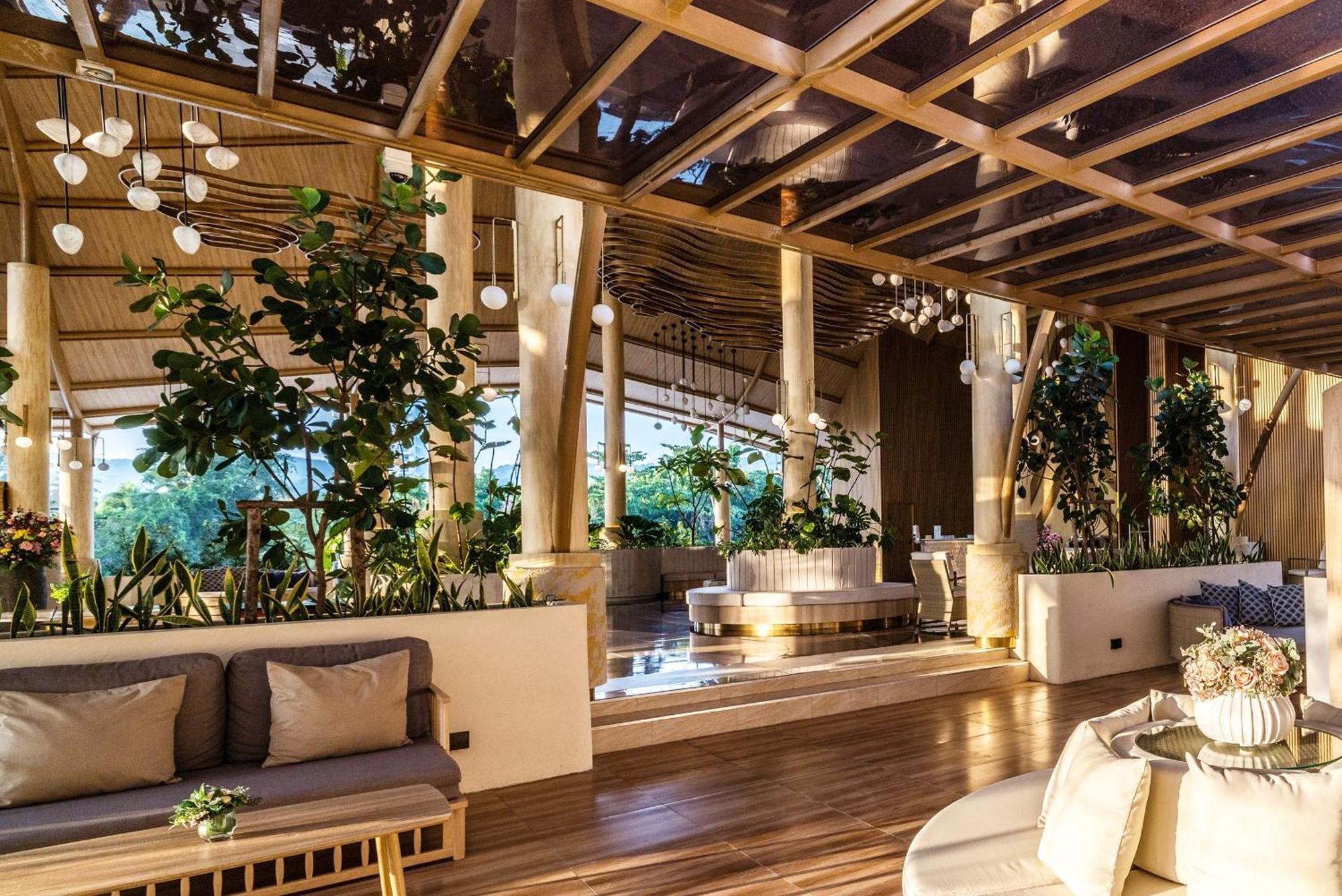 Phuket Emerald Beach Resort Karon 外观 照片